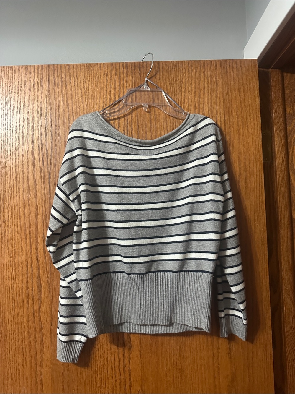 Forever 21 Gray and Navy Striped Sweater